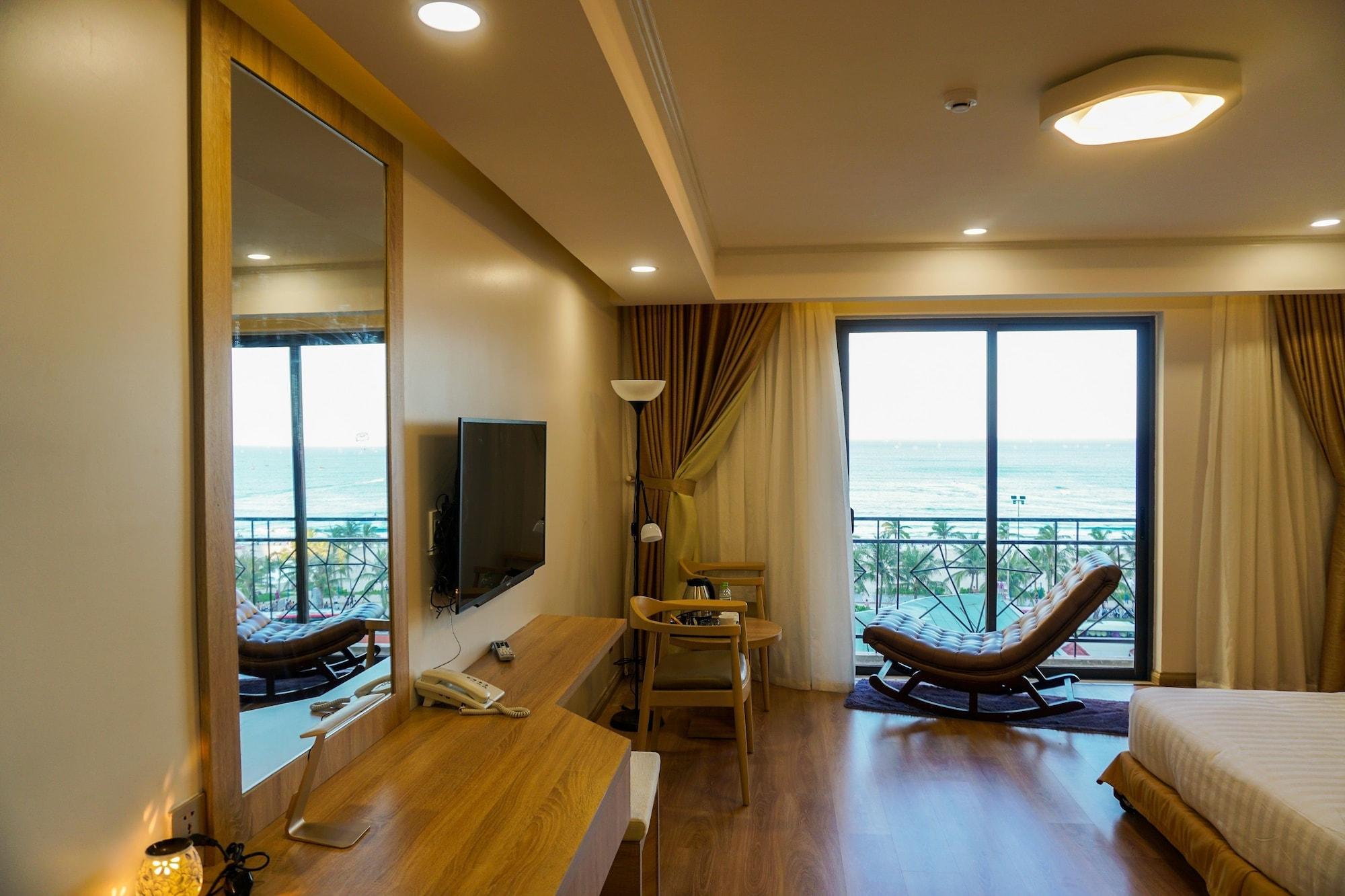 Ruby Hotel Da Nang Zewnętrze zdjęcie