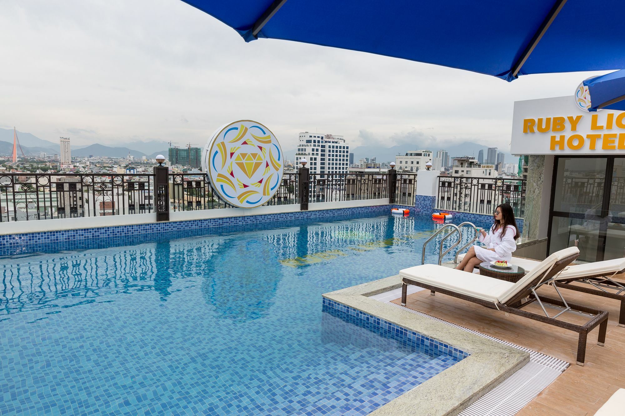 Ruby Hotel Da Nang Zewnętrze zdjęcie